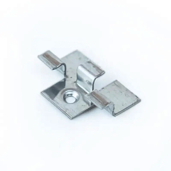 картинка Клипса рядовая №8 для ДПК 3мм от магазина Пиломатериалы Чайковский