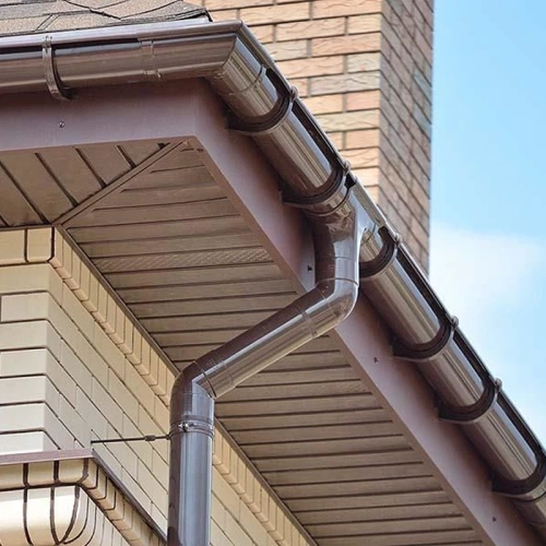 картинка Кронштейн желоба ПВХ шоколад от магазина Пиломатериалы Чайковский