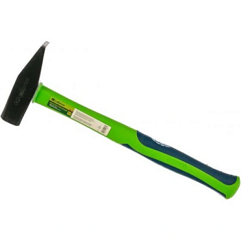 картинка Молоток 600г фиберглассовая ручка от магазина Пиломатериалы Чайковский